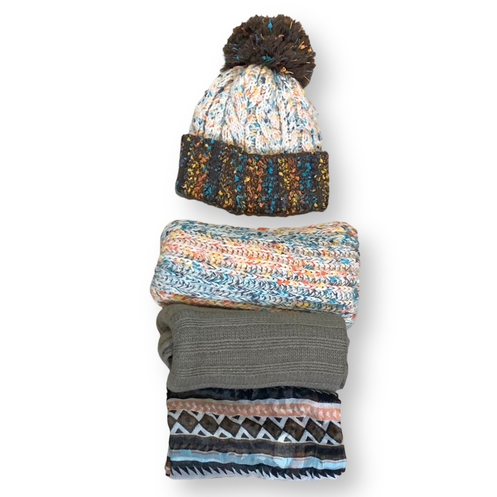 NWOT Hat Scarf Matching Set Crème Brown Teal Blue Orange 4 Piece Winter Wear